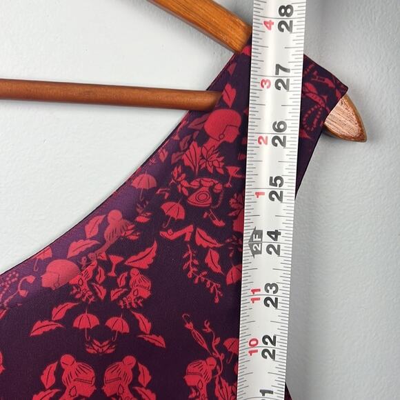 CAbi cameo plum sleeveless blouse style 3258 size medium - Picture 7 of 9